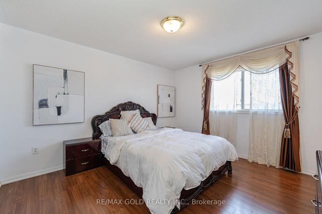 59 Eastway St, House semidetached with 3 bedrooms, 4 bathrooms and 5 parking in Brampton ON | Image 10