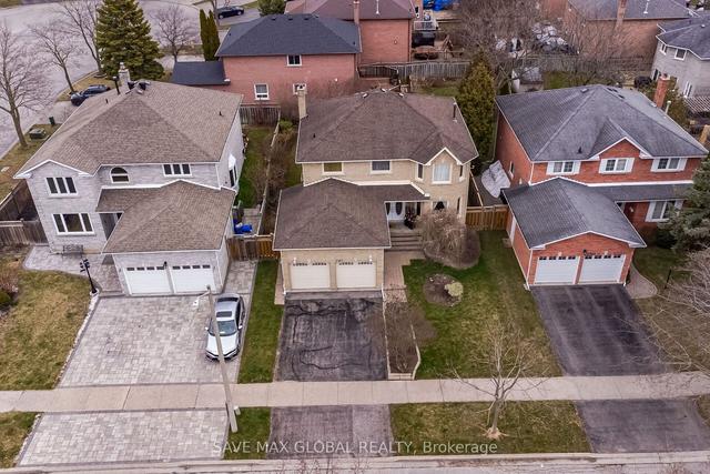 2367 Wildwood Cres, House detached with 4 bedrooms, 4 bathrooms and 6 parking in Pickering ON | Image 12