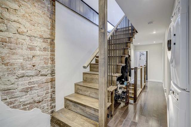53 Crawford St, House semidetached with 4 bedrooms, 4 bathrooms and 2 parking in Toronto ON | Image 3