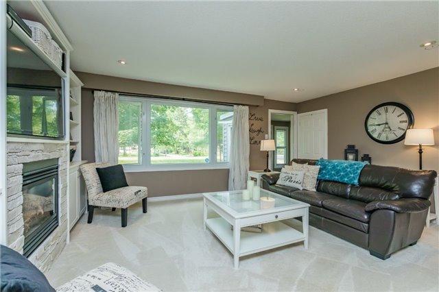 2314 Somers Blvd, House detached with 2 bedrooms, 1 bathrooms and 3 parking in Innisfil ON | Image 5