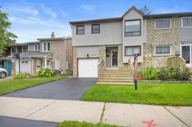 1819 Listowell Cres, House semidetached with 3 bedrooms, 2 bathrooms and 3 parking in Pickering ON | Image 9