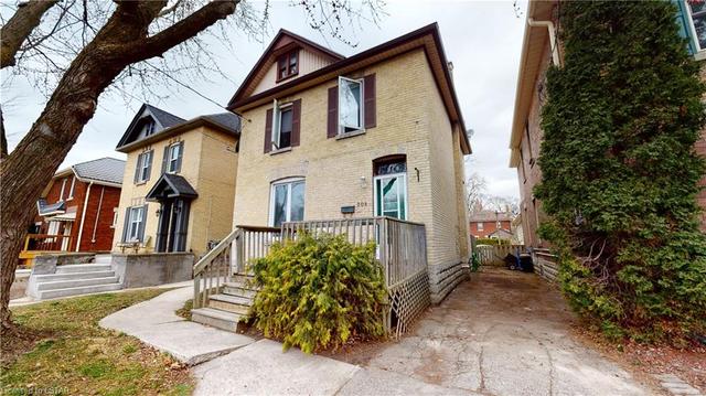 208 Tecumseh Avenue E, House detached with 4 bedrooms, 2 bathrooms and null parking in London ON | Image 4