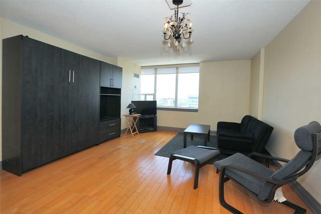 821 - 2737 Keele St, Condo with 0 bedrooms, 1 bathrooms and 1 parking in Toronto ON | Image 3