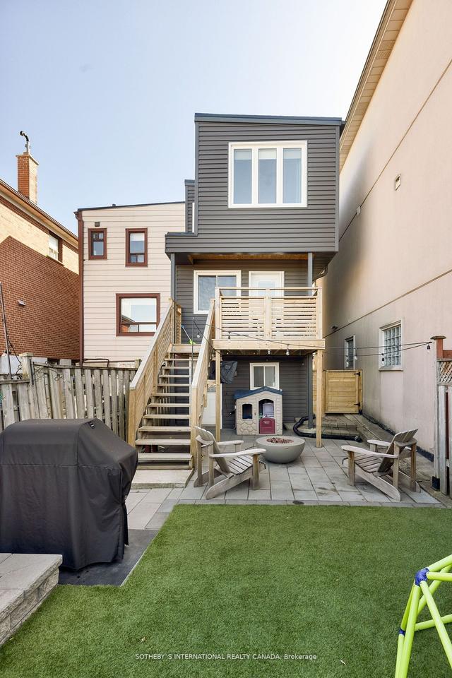 42 Aileen Ave, House semidetached with 3 bedrooms, 3 bathrooms and 0 parking in Toronto ON | Image 26
