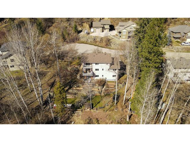 5820 Woodland Drive, House detached with 4 bedrooms, 4 bathrooms and null parking in Central Kootenay F BC | Image 63