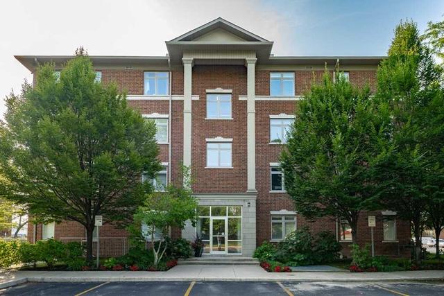 102 - 391 Plains Rd E, Condo with 2 bedrooms, 2 bathrooms and 1 parking in Burlington ON | Image 26