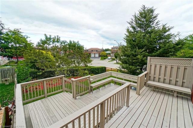 3615 Twinmaple Drive, House semidetached with 3 bedrooms, 0 bathrooms and 4 parking in Mississauga ON | Image 31