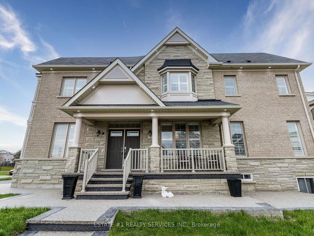 37 Young Dr, House detached with 4 bedrooms, 5 bathrooms and 6 parking in Brampton ON | Image 14