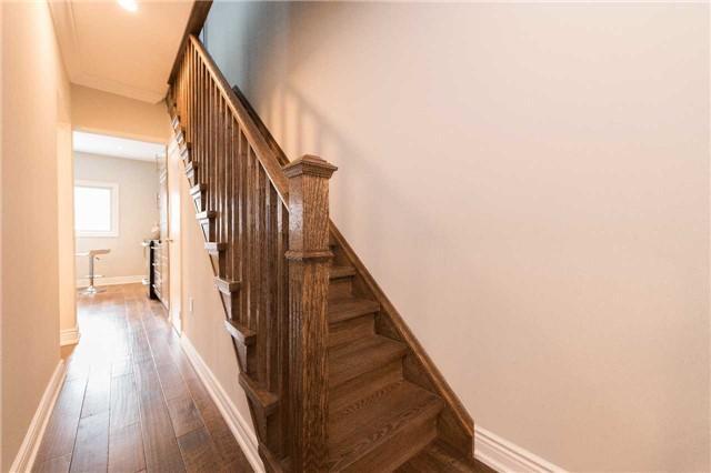 42 Wayland Ave, House semidetached with 3 bedrooms, 3 bathrooms and null parking in Toronto ON | Image 3