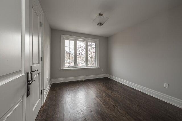 18 Davies Cres, House detached with 4 bedrooms, 5 bathrooms and 4 parking in Toronto ON | Image 15