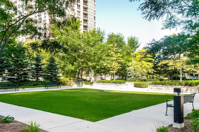 842 - 35 Viking Lane, Condo with 2 bedrooms, 2 bathrooms and 1 parking in Toronto ON | Image 21