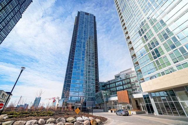 210 - 2916 Highway 7 Rd, Condo with 2 bedrooms, 1 bathrooms and 1 parking in Vaughan ON | Image 16