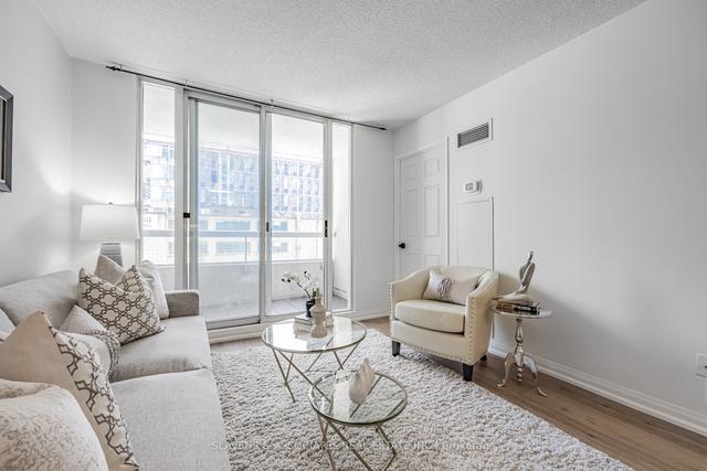 606 - 43 Eglinton Ave E, Condo with 1 bedrooms, 1 bathrooms and 1 parking in Toronto ON | Image 4