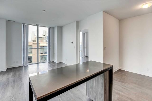 1806 - 609 Avenue Rd, Condo with 2 bedrooms, 2 bathrooms and 1 parking in Toronto ON | Image 26