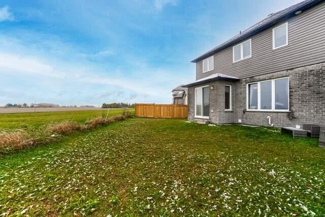 10 Sparrow Cres, House detached with 3 bedrooms, 3 bathrooms and 6 parking in Grand Valley ON | Image 27