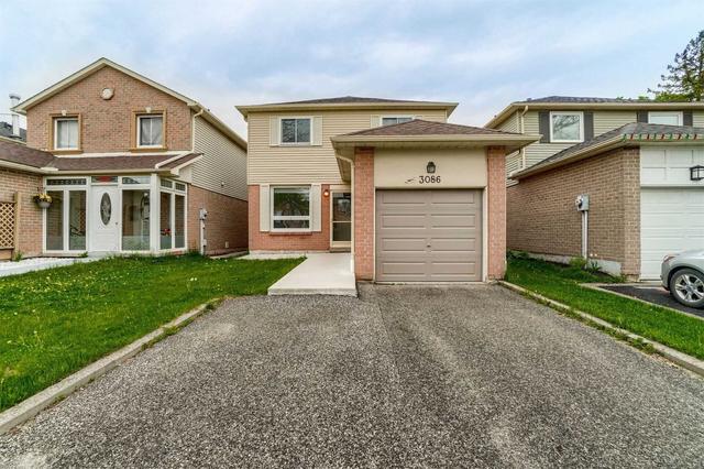 3086 Kilbride Cres, House detached with 3 bedrooms, 2 bathrooms and 3 parking in Mississauga ON | Image 12