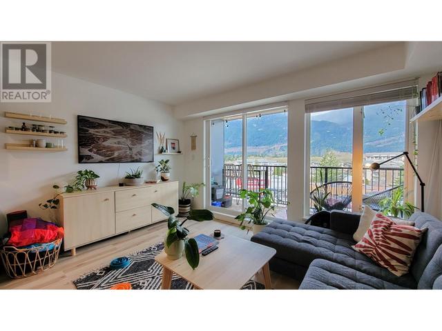 507 - 1365 Pemberton Avenue, Condo with 1 bedrooms, 1 bathrooms and 1 parking in Squamish BC | Image 12