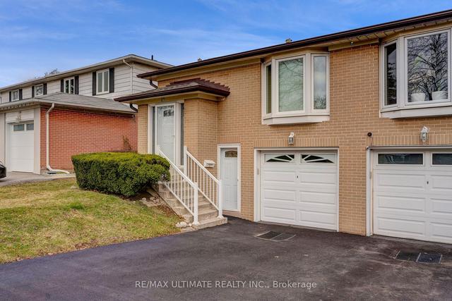 57 Hepworth Dr, House semidetached with 3 bedrooms, 2 bathrooms and 3 parking in Toronto ON | Image 1