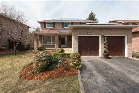 2093 Burbank Dr, House detached with 4 bedrooms, 3 bathrooms and 4 parking in Mississauga ON | Image 1