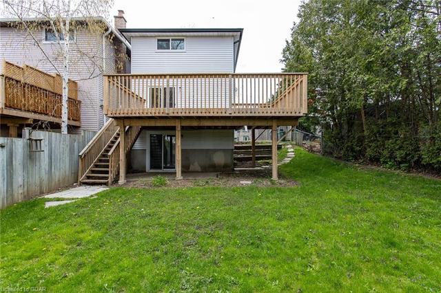 61 Upton Crescent, House detached with 3 bedrooms, 2 bathrooms and null parking in Guelph ON | Image 4
