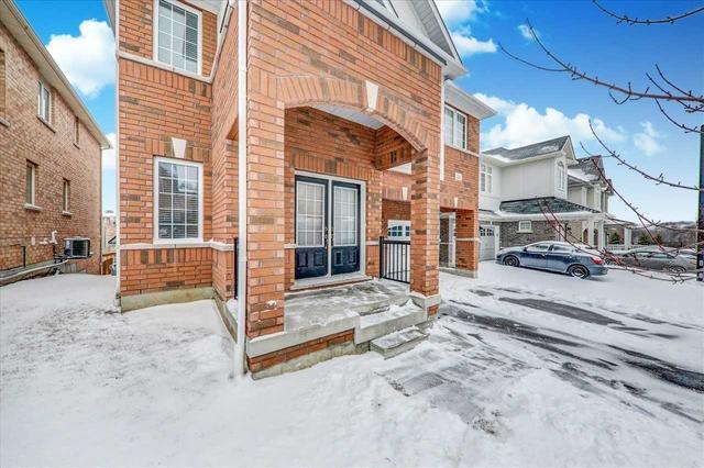 24 Malthouse Cres, House detached with 4 bedrooms, 4 bathrooms and 4 parking in Ajax ON | Image 23