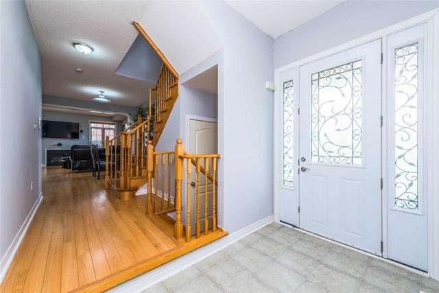 35 Accent Circ, House detached with 4 bedrooms, 3 bathrooms and 6 parking in Brampton ON | Image 28