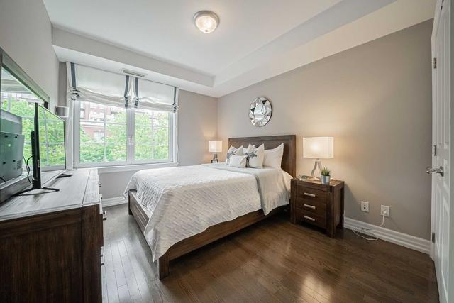 th10 - 21 Burkebrook Pl, Townhouse with 3 bedrooms, 3 bathrooms and 2 parking in Toronto ON | Image 20