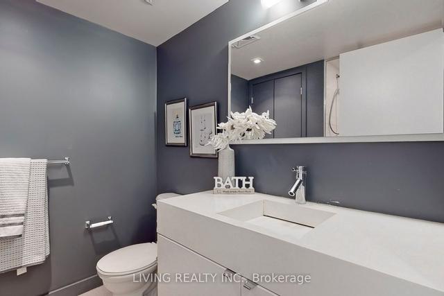 605 - 21 Nelson St, Condo with 1 bedrooms, 1 bathrooms and 0 parking in Toronto ON | Image 14