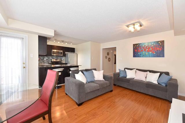 172 Kingston Rd W, Townhouse with 2 bedrooms, 2 bathrooms and 1 parking in Ajax ON | Image 7