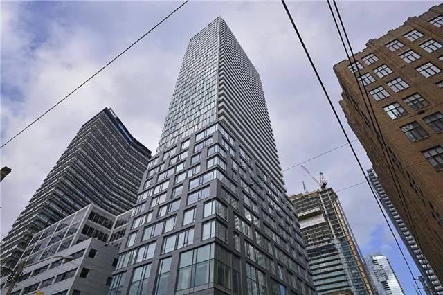 1001 - 101 Peter St, Condo with 1 bedrooms, 1 bathrooms and null parking in Toronto ON | Image 1