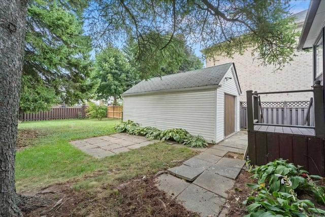61 Harewood Ave, House detached with 3 bedrooms, 1 bathrooms and 4 parking in Toronto ON | Image 17