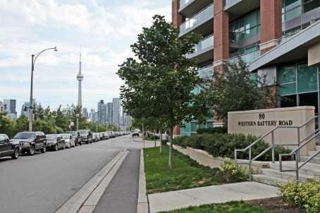 302 - 80 Western Battery Rd, Condo with 1 bedrooms, 1 bathrooms and 1 parking in Toronto ON | Image 2