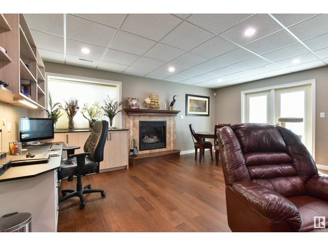 16 - 17418 98a Av Nw, House attached with 2 bedrooms, 2 bathrooms and 4 parking in Edmonton AB | Image 27