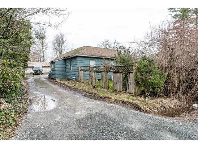 42751 Yarrow Central Road, House detached with 3 bedrooms, 1 bathrooms and null parking in Chilliwack BC | Image 8