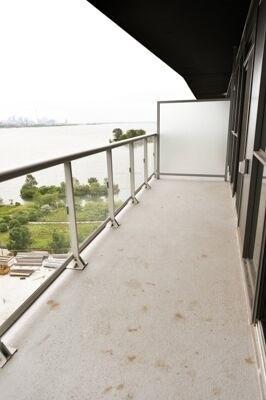 1001 - 110 Marine Parade Dr, Condo with 2 bedrooms, 3 bathrooms and 1 parking in Toronto ON | Image 9