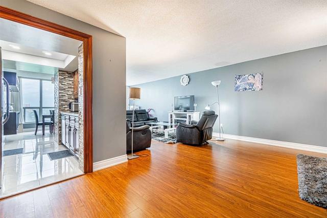 1003 - 5 Rowntree Rd, Condo with 2 bedrooms, 2 bathrooms and 1 parking in Toronto ON | Image 2