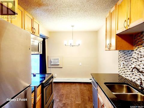 207 - 929 Northumberland Avenue, Condo with 3 bedrooms, 1 bathrooms and null parking in Saskatoon SK | Card Image