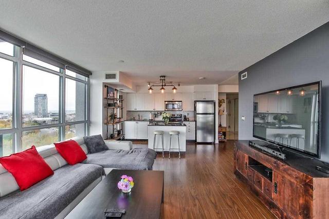 Lph1571 - 209 Fort York Blvd, Condo with 2 bedrooms, 2 bathrooms and 1 parking in Toronto ON | Image 1