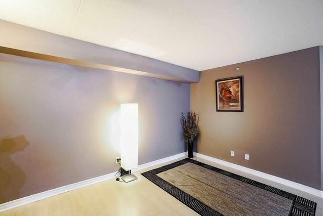 111 - 4003 Kilmer Dr, Condo with 2 bedrooms, 2 bathrooms and 1 parking in Burlington ON | Image 23