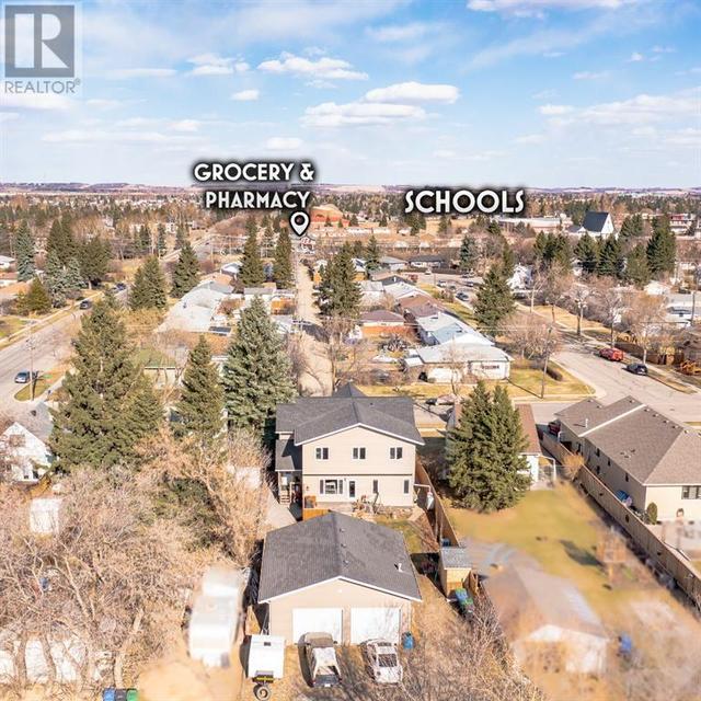 3810 42 Avenue, House detached with 7 bedrooms, 4 bathrooms and 3 parking in Red Deer AB | Image 6