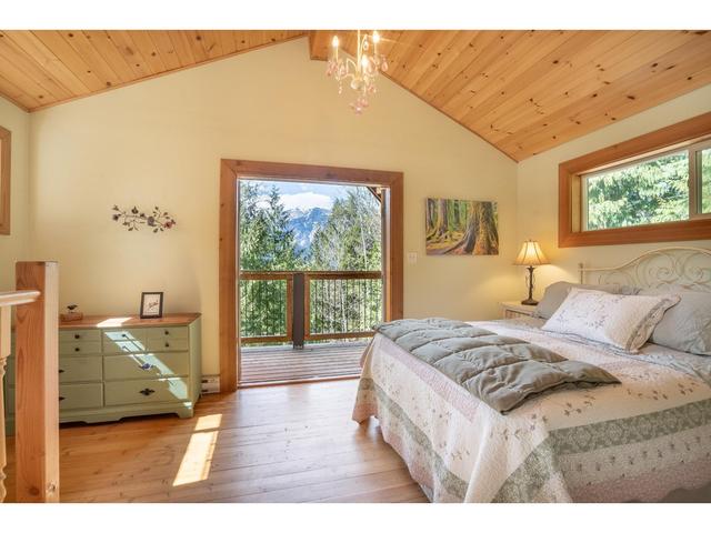 8788 Highway 6, House detached with 2 bedrooms, 2 bathrooms and null parking in Central Kootenay H BC | Image 23
