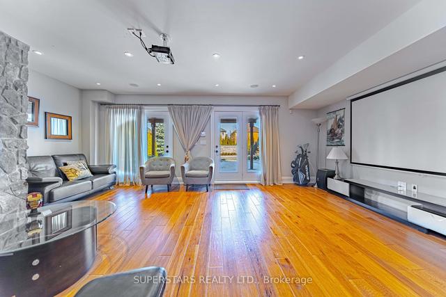 42 Puccini Dr, House detached with 5 bedrooms, 7 bathrooms and 21 parking in Richmond Hill ON | Image 25