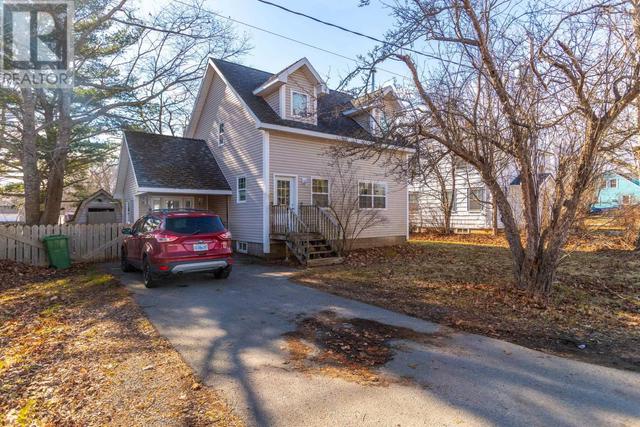 26 Maple Street, House detached with 5 bedrooms, 1 bathrooms and null parking in Middleton NS | Image 2
