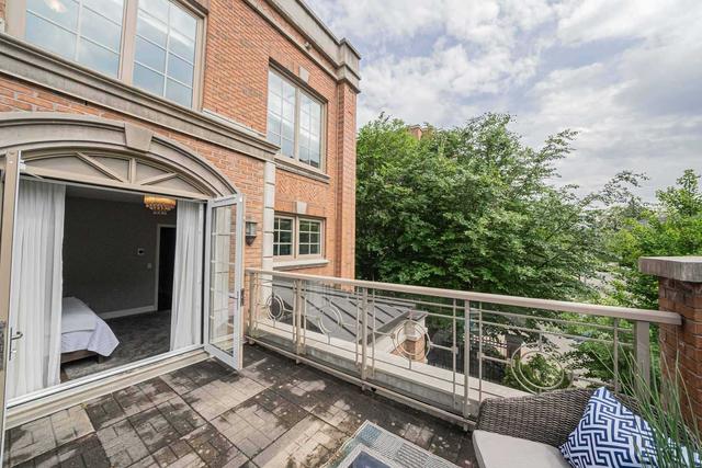 th10 - 21 Burkebrook Pl, Townhouse with 3 bedrooms, 3 bathrooms and 2 parking in Toronto ON | Image 16