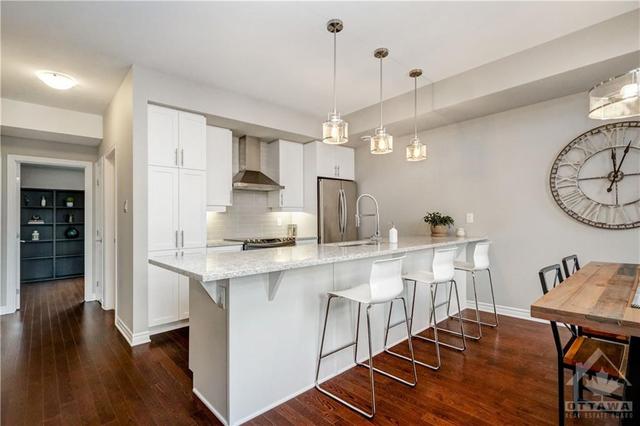 248 Pembina Private, House attached with 2 bedrooms, 2 bathrooms and 2 parking in Ottawa ON | Image 9