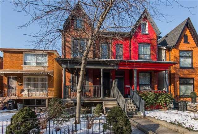 222 Markham St, House semidetached with 4 bedrooms, 5 bathrooms and 1 parking in Toronto ON | Image 1