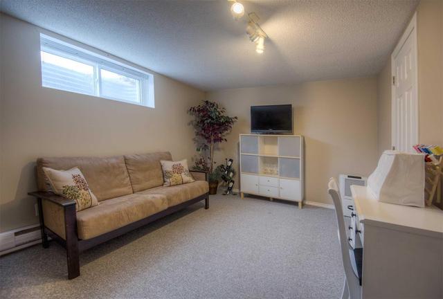15 - 169 Elm Ridge Dr, Condo with 3 bedrooms, 2 bathrooms and 1 parking in Kitchener ON | Image 18