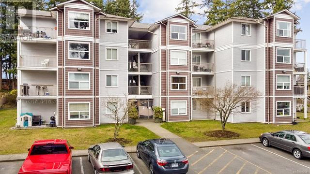210 - 282 Birch St, Condo with 1 bedrooms, 1 bathrooms and 42 parking in Campbell River BC | Image 2