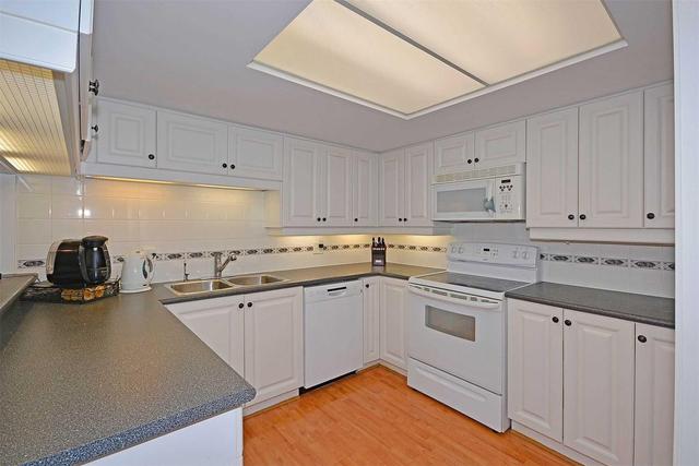215 - 45 Cumberland Lane, Condo with 2 bedrooms, 2 bathrooms and 1 parking in Ajax ON | Image 10