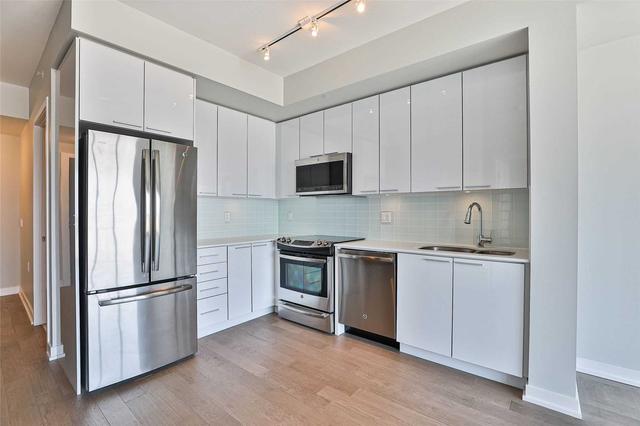 3508 - 10 Park Lawn Rd, Condo with 1 bedrooms, 1 bathrooms and 1 parking in Toronto ON | Image 3